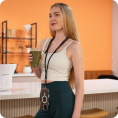 Зарядный кабель - ремень через плечо Satechi OntheGo Crossbody Lanyard Cable 60W. Длина: 1.5м. Цвет: черный (ST-LOTGLK)