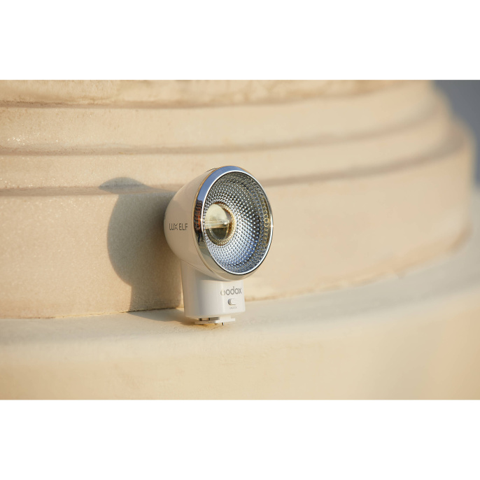 Вспышка накамерная Godox LUX Elf