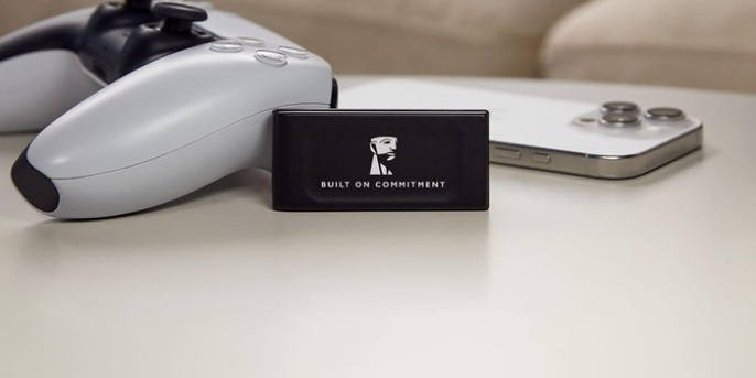 2ТБ Внешний диск SSD Kingston XS1000 SXS1000/2000GA, USB 3.2 Gen 2, запись - 1000МБ/с, чтение - 1050МБ/с, черный