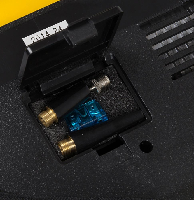 Автомобильный компрессор Качок K60 [00-00001116]