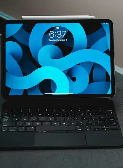 Samsung и LG начали производство OLED-панелей для iPad Pro 2025 года