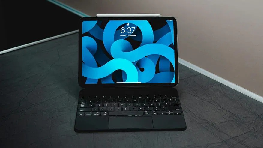 Samsung и LG начали производство OLED-панелей для iPad Pro 2025 года