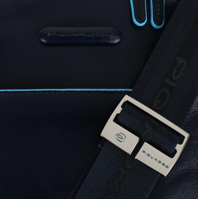 Рюкзак слинг Piquadro Blue Square CA4827B2/BLU2 синий натуральная кожа