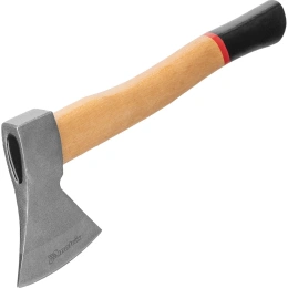 Плотницкий, кованый топор MATRIX, деревянная рукоятка, 600гр, пескоструйная обработка полотна 21696