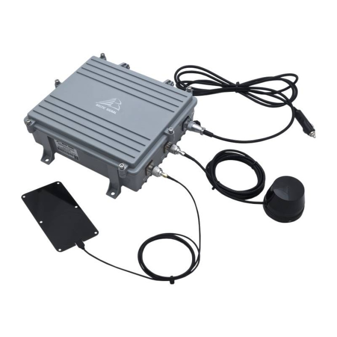 Комплект LTE/3G/4G-усилителя для транспорта Baltic Signal BS-DCS/3G/4G-75 AUTO BS4439