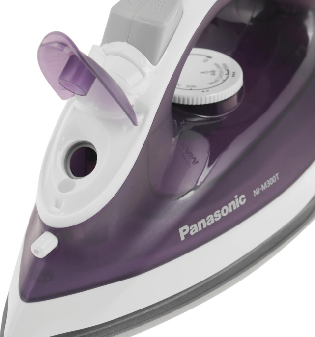 Утюг Panasonic NI-M300TVTW,  с паровым ударом,  1800Вт,  белый и фиолетовый