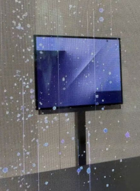 Инсайдеры назвали дату анонса первой «трикладушки» Samsung