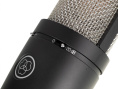 Микрофон проводной AKG P220 черный