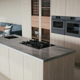 Газовая варочная панель ASKO/ Арт. 741476 Газовая варочная панель ASKO, 4 зоны,материал стеклокерамика,кольцо для вока-чугун,электроподжиг,конфорка Fusion ,цвет черный HG8843BGB1