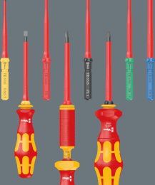 Отвертка Wera Kraftform Kompakt VDE 7 Universal 2 Tool Finder в компл.:7 предметов WE-006601