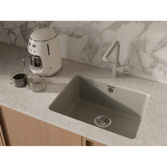 Кухонная мойка RIVELATO RIVELATO Мойка BERKANA 50 1-чаш 560*430, монтаж: универсальный, материал: кварц, цвет: топаз BK-50 topazio