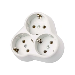 Блок на 3 гнезда TDM ELECTRIC 2П+З круглый 16А 250B SQ1806-0028