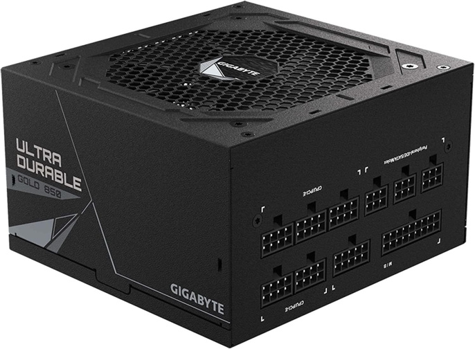 Блок питания Gigabyte ATX 850W GP-UD850GM Gen.5 80+ gold 20+4pin APFC 120mm fan 8xSATA Cab Manag RTL