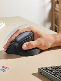 Беспроводная вертикальная мышка UGREEN M571P 65042 Wireless Vertical Mouse 2.4GHz & Bluetooth. Цвет: черный (65042_)