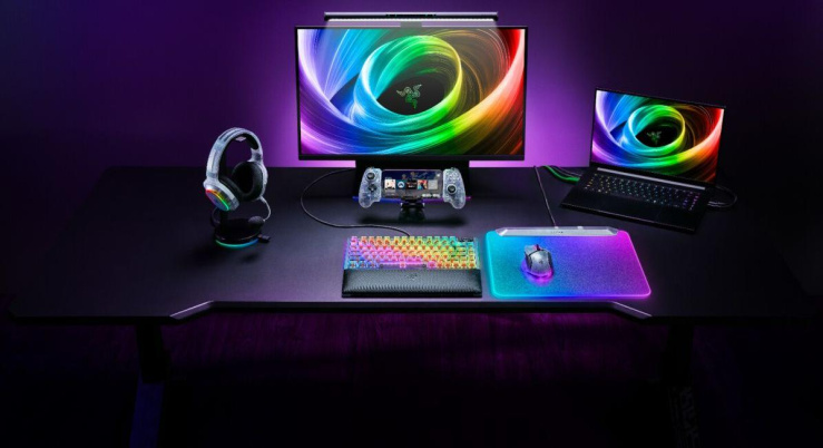 Razer представила прозрачную коллекцию аксессуаров Phantom White [ФОТО]