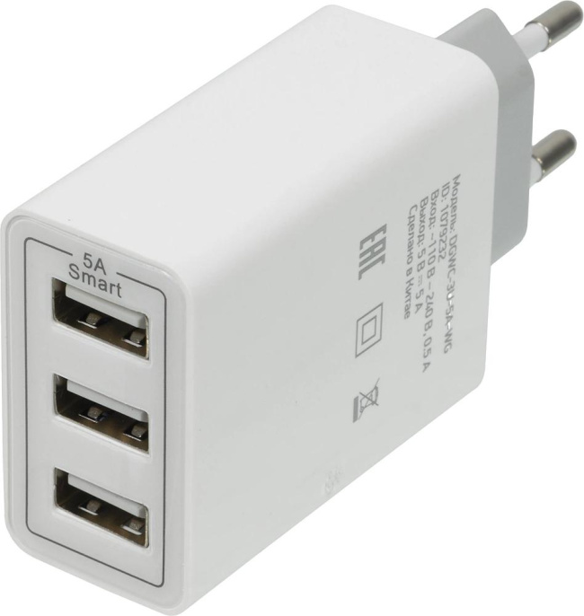 Сетевое зарядное устройство Digma DGWC-3U-5A-WG,  3xUSB-A,  30Вт, 3A, белый