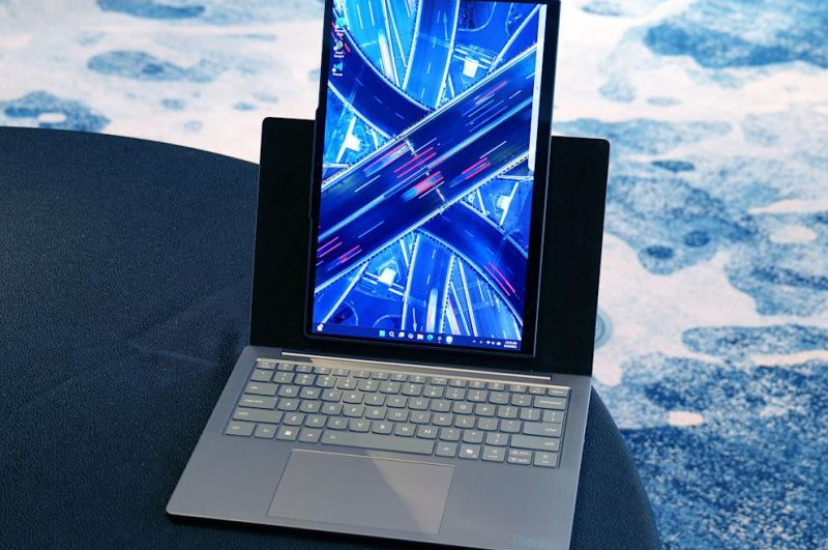 Lenovo показала ноутбук с вращающимся экраном