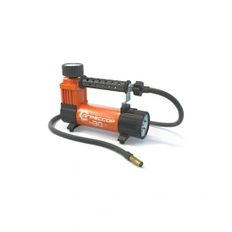 Автомобильный металлический компрессор 12V с LED фонарем Агрессор AGR-30L