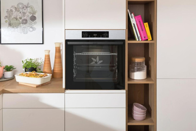 Духовой шкаф электрический Gorenje BOSB6737E06X, 77л, дверца с 2 стеклами, нержавеющая сталь/черный