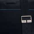 Сумка-мессенджер Piquadro Blue Square CA5086B2/BLU2 темно-синий натур.кожа
