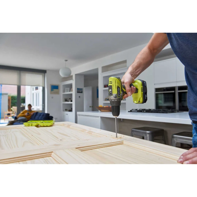 Дрель-шуруповерт Ryobi ONE+ R18DD3-0 без аккумулятора в комплекте 5133002889
