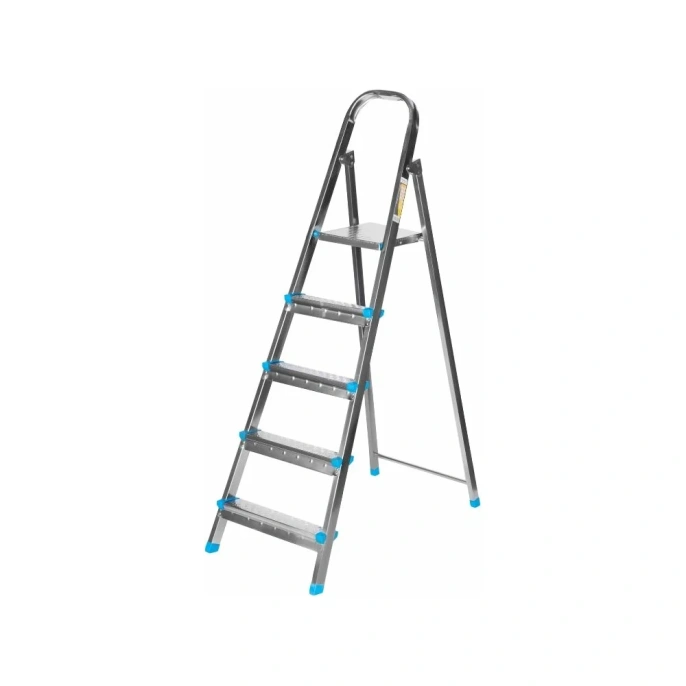 Стремянка РемоКолор 5 ступеней 63-0-155