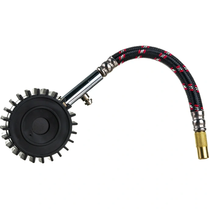 Манометр в металлическом корпусе SKYWAY 7 АТМ с резиновой защитой и шлангом S07701005