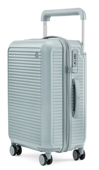 Чемодан Ninetygo NULIFE luggage 20'' Green 90LCCKU23Y8U-GR23 Объем 39л. Багажник, сверхпросторное внутреннее пространство, оснащен широкой ручкой, благодаря которой его легче взять в дорогу. Удобная ручка с мягким покрытием повышает комфорт. В комплект