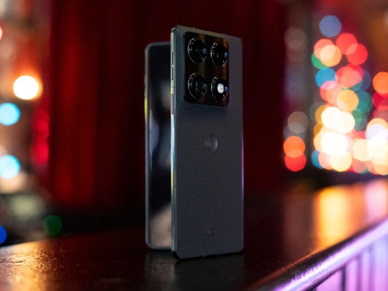 Раскладушка Motorola Razr Fold представлена официально