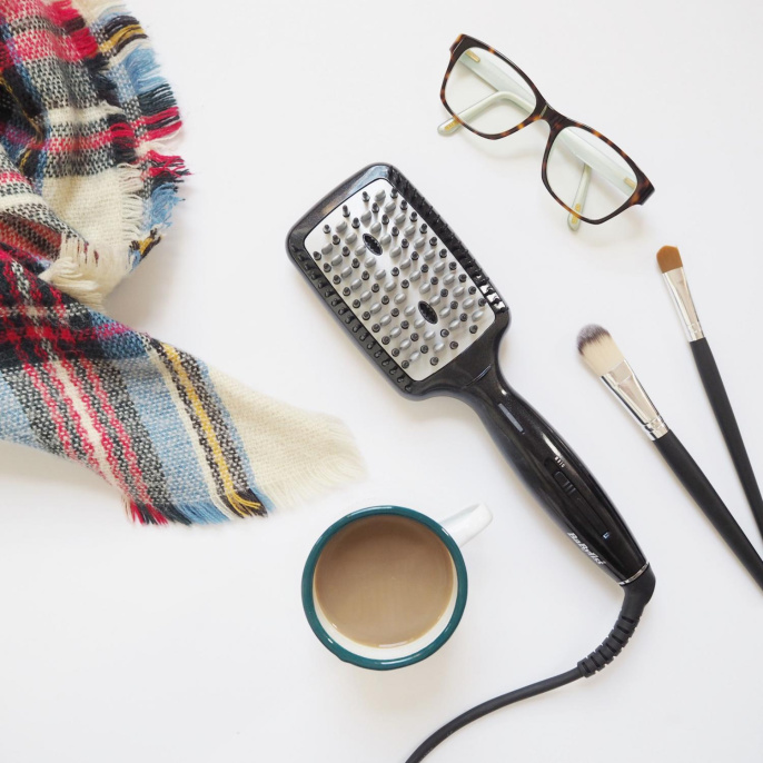 Расческа-выпрямитель BABYLISS HSB101E,  черный