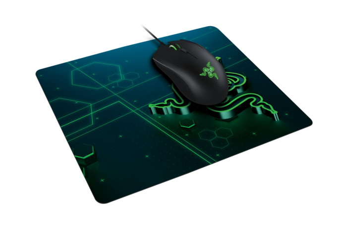 Игровой коврик для мыши Razer Goliathus Mobile Small/ Razer Goliathus Mobile - Soft Gaming Mouse Mat - Small