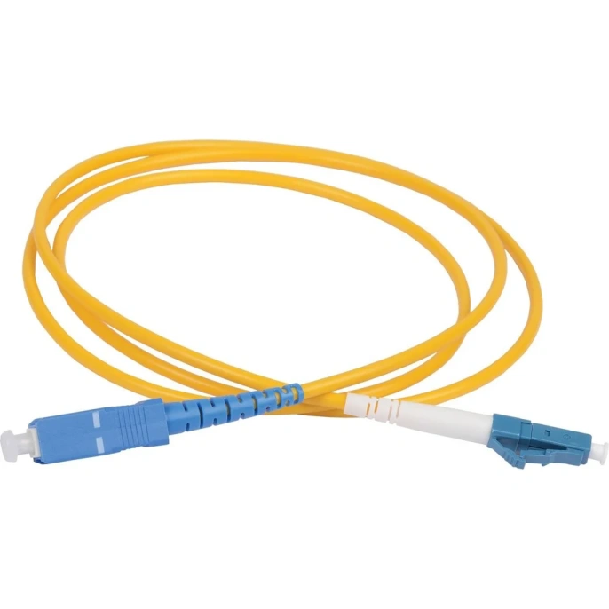 Оптический коммутационный переходной патч-корд ITK FPC09-LCU-SCU-C1L-3M