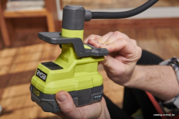 ONE + / Фонарь с увеличительной линзой RYOBI RML18-0 без батареи