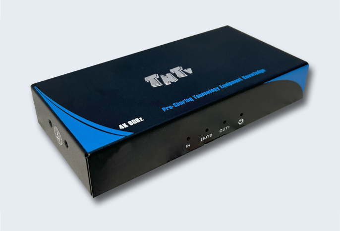 TNTV/TNT MMS-882VSH Разветвитель,, HDMI 2.0, 1 2 устройства, макс.10м. до входа у-ва+10м. до экрана толщ.жил шнура 26AWG ,, без шнуров, DC 5V, max data rate 18 гбит/с;max pixel clock 600 МГц;3D;HDCP2.2;макс.разр.до 3840x2160 60Hz 4:4:4