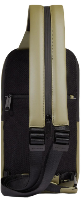 Рюкзак слинг Piquadro Corner 2.0 CA6466C2OW/VE3 хаки полиуретан