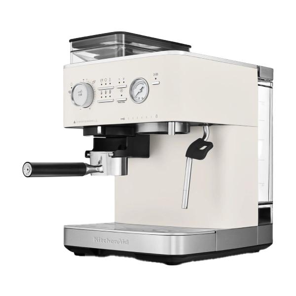 Полуавтоматическая кофемашина KitchenAid, давление 15 бар, 15 уровней помола, объем резервуара для воды 2.5 л, автоматический капучинатор, одновременное приготовление двух чашек, индикатор наличия зерен, индикация уровня воды, цвет фарфоровый белый