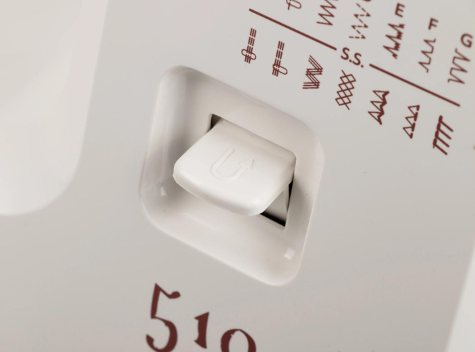 Швейная машина Janome Sew dream 510 белый