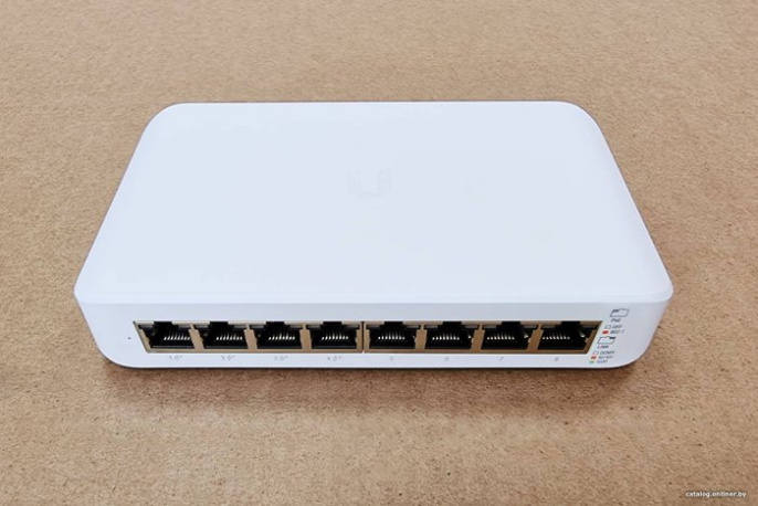 Коммутатор Ubiquiti UniFi Switch Lite 8 PoE USW-LITE-8-POE, PoE-коммутатор, 8х 1G RJ45, раздача 52 Вт