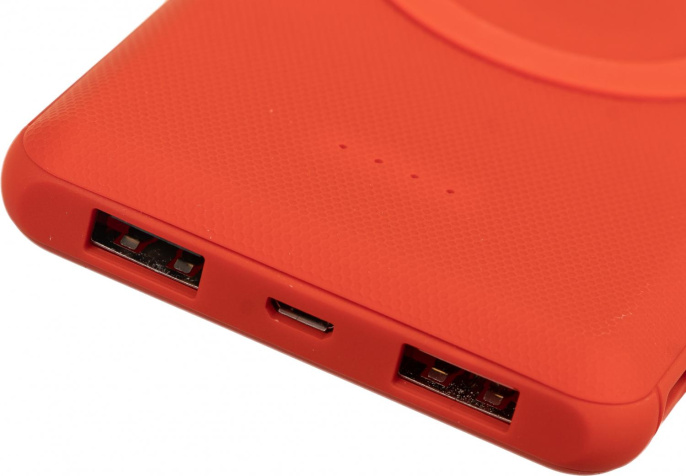 Мобильный аккумулятор Buro BPQ10F 10000mAh QC3.0/PD3.0 18W 3A 2xUSB-A/USB-C беспров.зар. красный BPQ10F18PRD