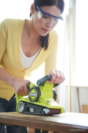 Ленточная шлифмашина Ryobi EBS800 5133001148