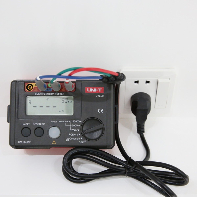 Измерители сопротивления заземления и изоляции UNI-T UT526, до 1000В, до 500МОм