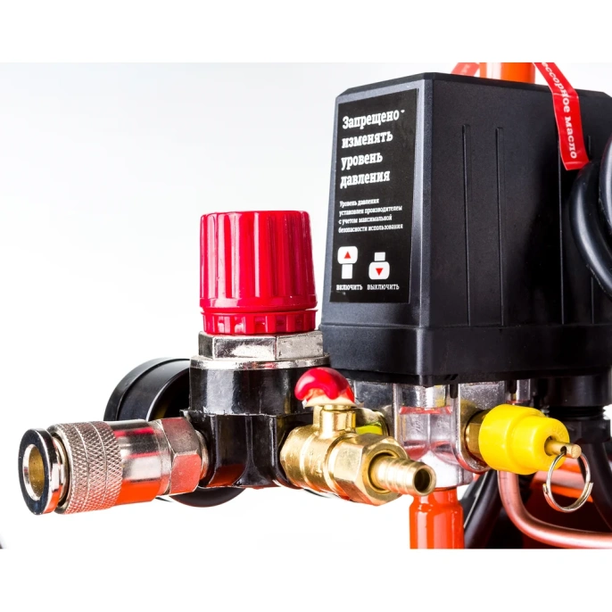 Ременной компрессор (50 л; 10 бар; 430 л/мин) Gigant BCL-50