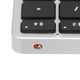 Беспроводная клавиатура Satechi Slim X3 Bluetooth Keyboard-RU. Раскладка - Русская. Цвет: серебристый