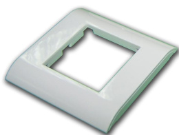 Пластиковая накладка на цоколь, 45х45, белая (LAN-FR45x45-WH)