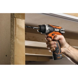 Аккумуляторная дрель-шуруповерт AEG BS 12C2 LI-202С 4935447867