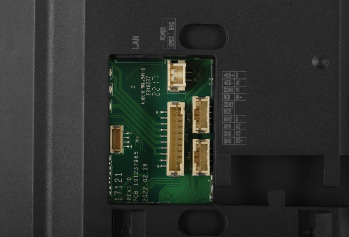 Видеодомофон HiWatch Pro VDP-H3212WB черный