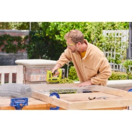 Аккумуляторный степлер Ryobi ONE+ R18ST50-0  без аккумулятора в комплекте 5133004496