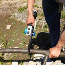 Цепная пила Deko DKCHS аккум. дл.шины:8" 20cm 1аккум. 3Ач ЗУ 085-2010