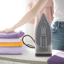 Утюг Redmond RI-C260 черный/фиолетовый