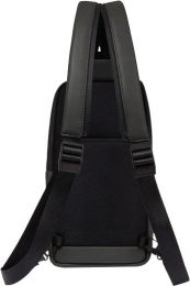 Рюкзак слинг Piquadro Corner 2.0 CA6466C2OW/N черный полиэстер